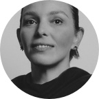 ADRIANA BENGUELA